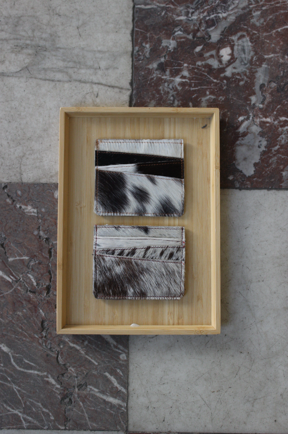 Kortholder m. mørkt koprint.