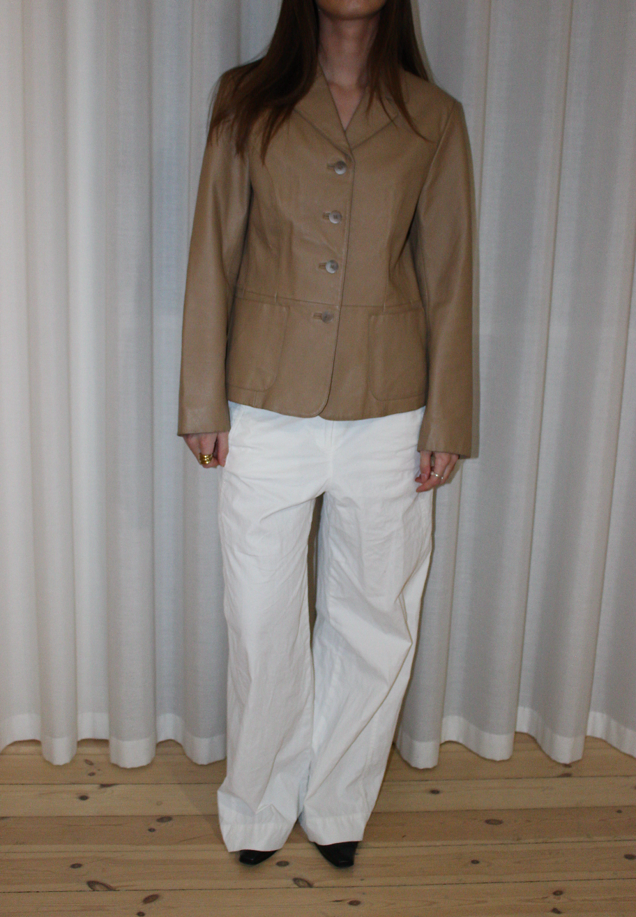 Blazer i beige læder