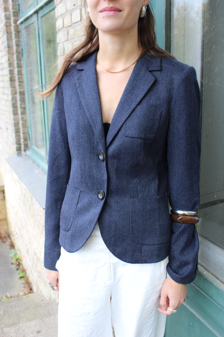 Figursyet blazer i blå