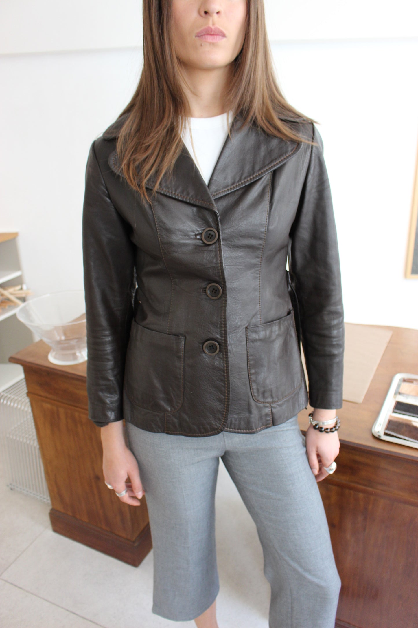 Figursyet læder blazer