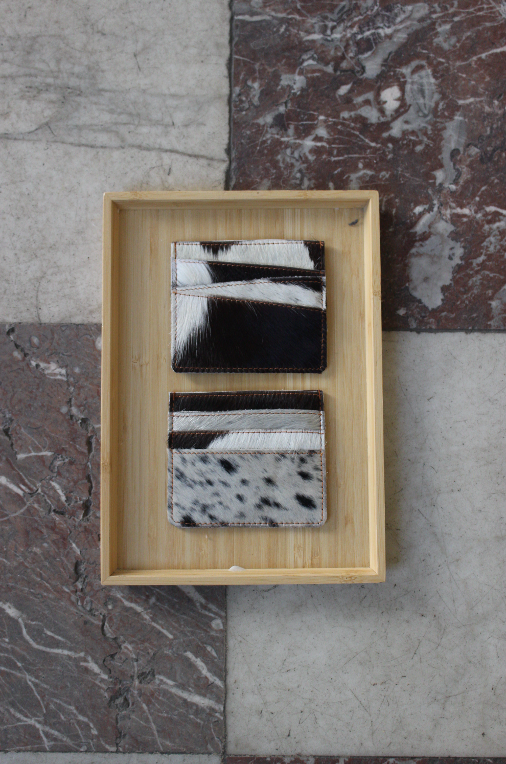 Kortholder m. mørkt koprint.