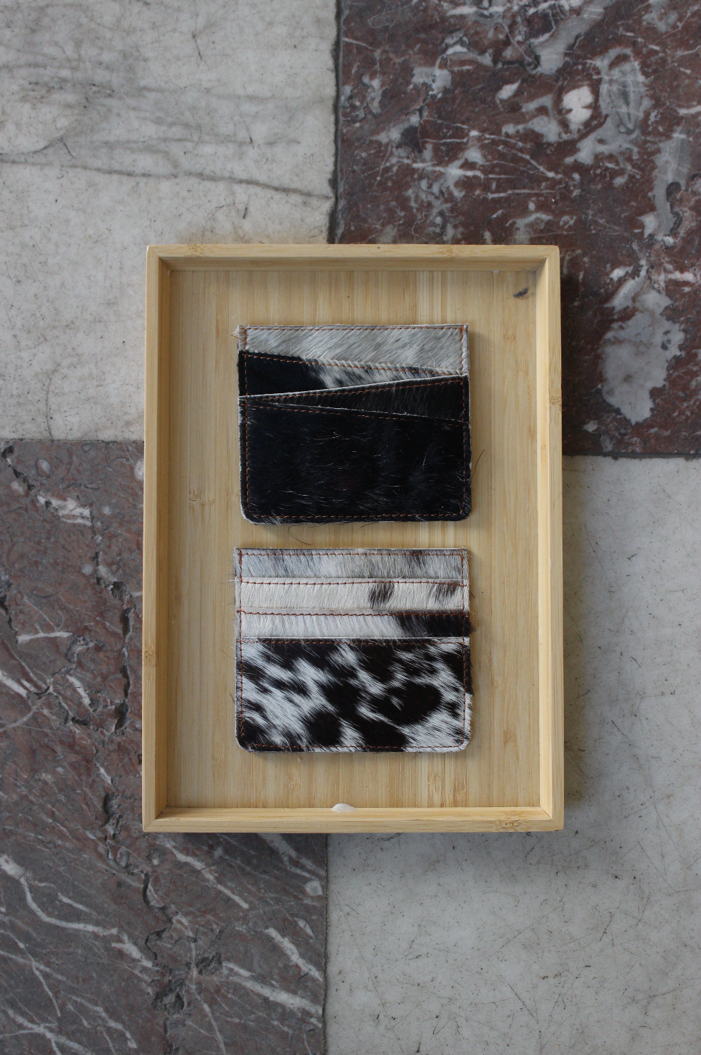 Kortholder m. mørkt koprint.