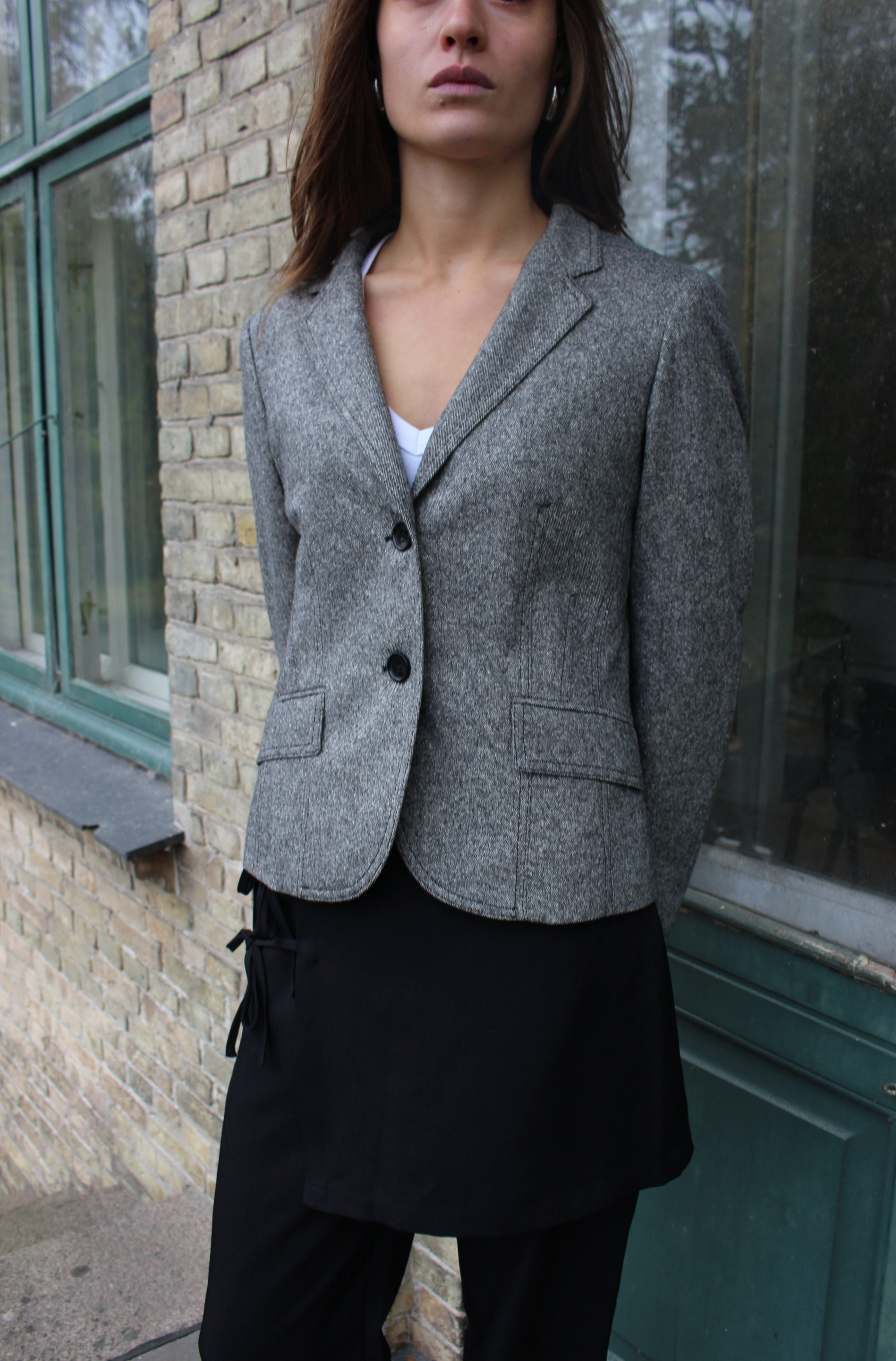 Figursyet blazer i uld