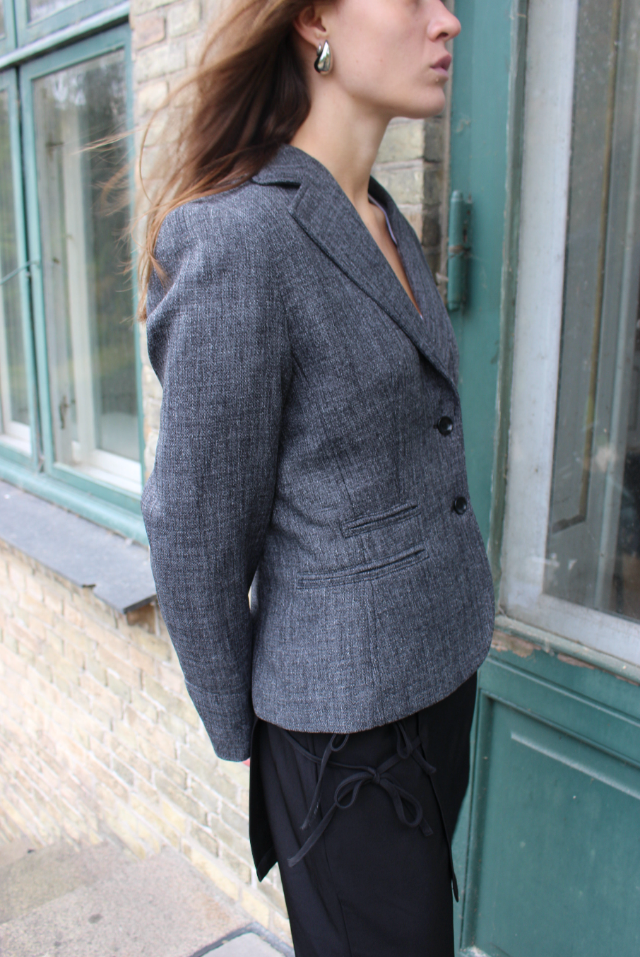 Figursyet blazer i grå