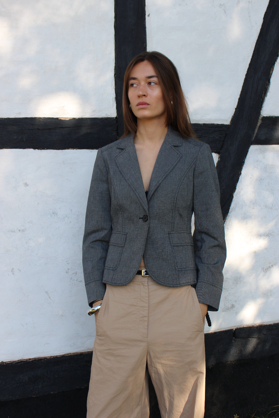 Figursyet blazer i uld