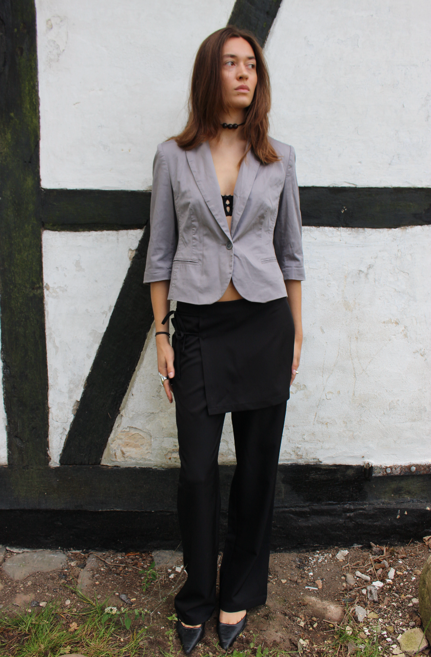 Cropped blazer