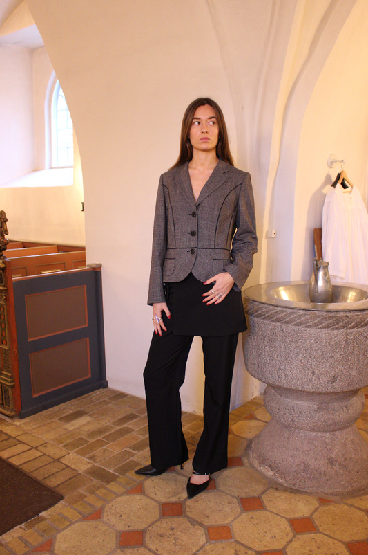 Figursyet blazer m. kontrastsyning